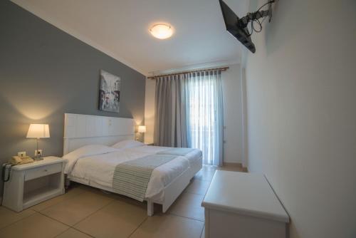 Imagen general del Hotel Athina. Foto 2