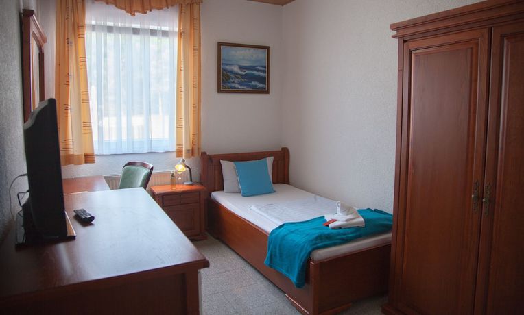 Imagen de la habitación del Hotel Atlantis. Foto 9