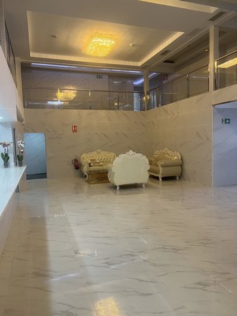 Imagen de los interiores del Hotel Aviación. Foto 19