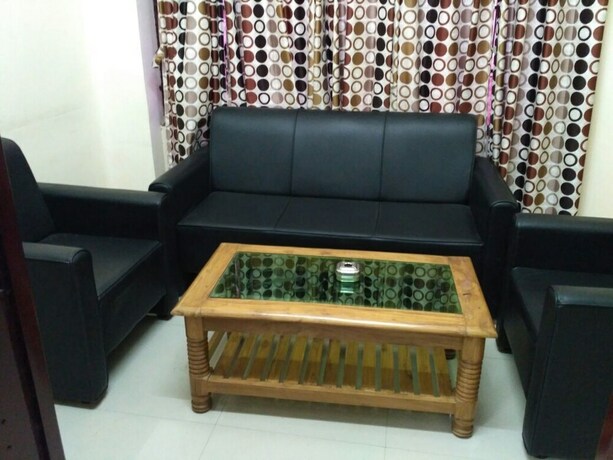 Imagen de la habitación del Hotel Awaas Corporate Inn. Foto 12
