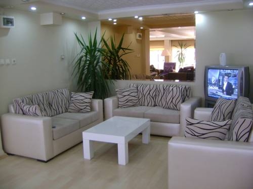 Imagen general del Hotel Ay. Foto 10