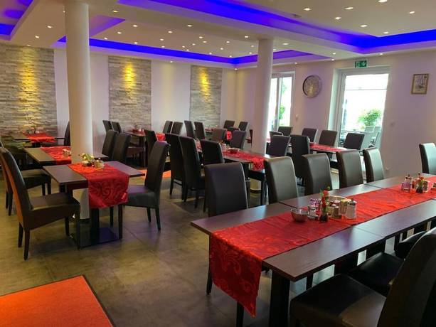 Imagen del bar/restaurante del Hotel Ayhan. Foto 3