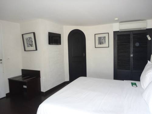 Imagen de la habitación del Hotel B Lodge. Foto 5