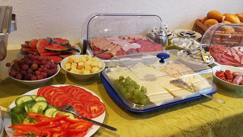 Imagen del bar/restaurante del Hotel B8 Voerde. Foto 4