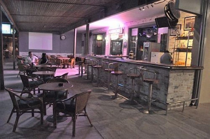 Imagen del bar/restaurante del Hotel Baba. Foto 3