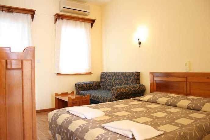 Imagen de la habitación del Hotel Baba. Foto 6