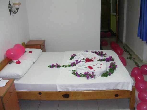 Imagen de la habitación del Hotel Babadag. Foto 5