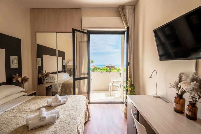 Imagen de la habitación del Hotel Baby Bed and Breakfast. Foto 16