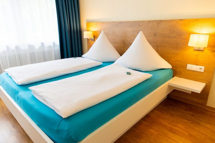 Imagen general del Hotel Bad D&uuml;rkheim. Foto 5