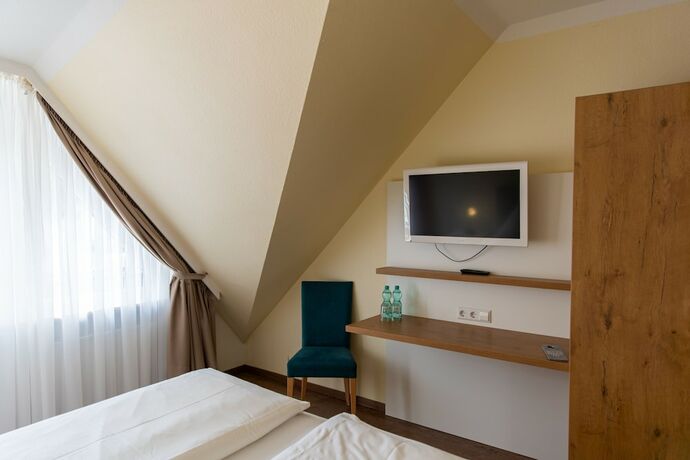 Imagen general del Hotel Bad D&uuml;rkheim. Foto 9