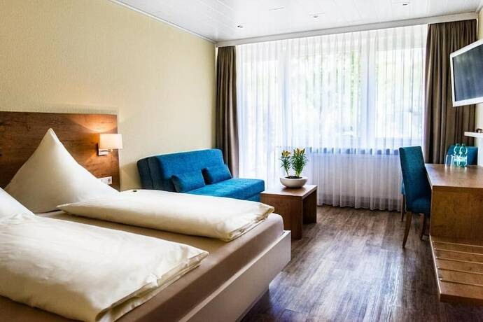 Imagen general del Hotel Bad D&uuml;rkheim. Foto 14