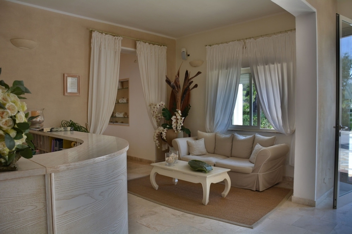Imagen de los interiores del Hotel Bagni Lido. Foto 15