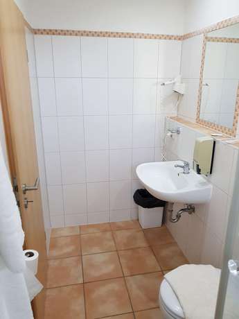 Imagen de la habitación del Hotel Balnoor. Foto 12