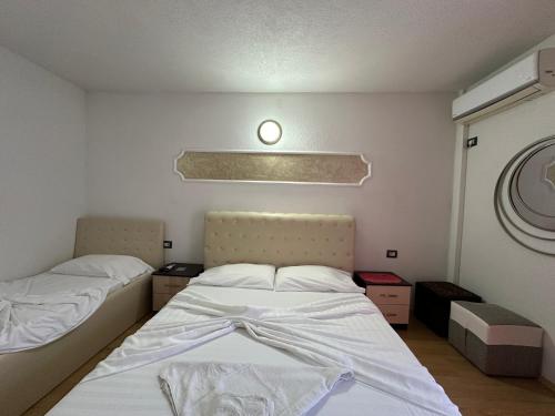 Imagen de la habitación del Hotel Bar Restaurant Real. Foto 19