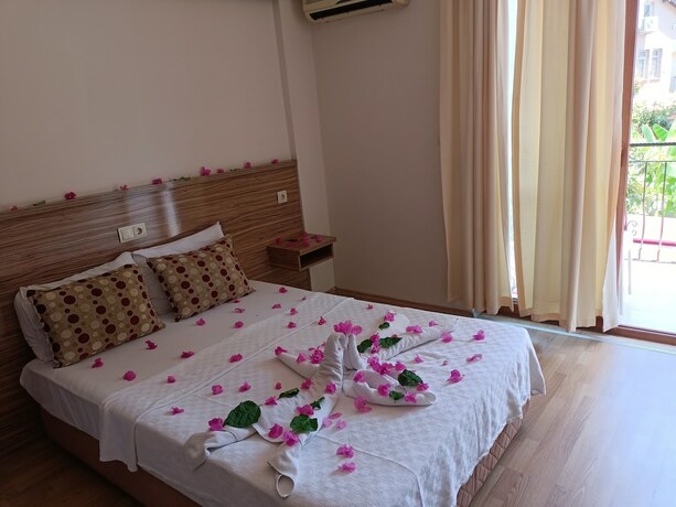 Imagen general del Hotel Barlas Fethiye. Foto 4