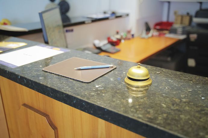 Imagen de los interiores del Hotel B&auml;r Sinsheim. Foto 15