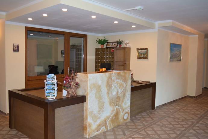 Imagen de los interiores del Hotel Bärenstüberl. Foto 18
