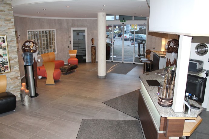 Imagen de los interiores del Hotel Bavaria Garni. Foto 17