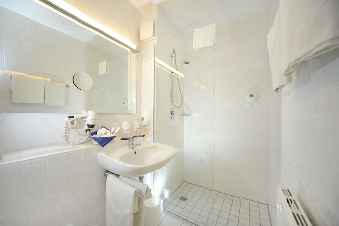 Imagen de la habitación del Hotel Bavaria, Sandersdorf-Brehna. Foto 11