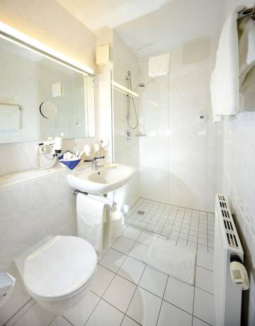 Imagen de la habitación del Hotel Bavaria, Sandersdorf-Brehna. Foto 16