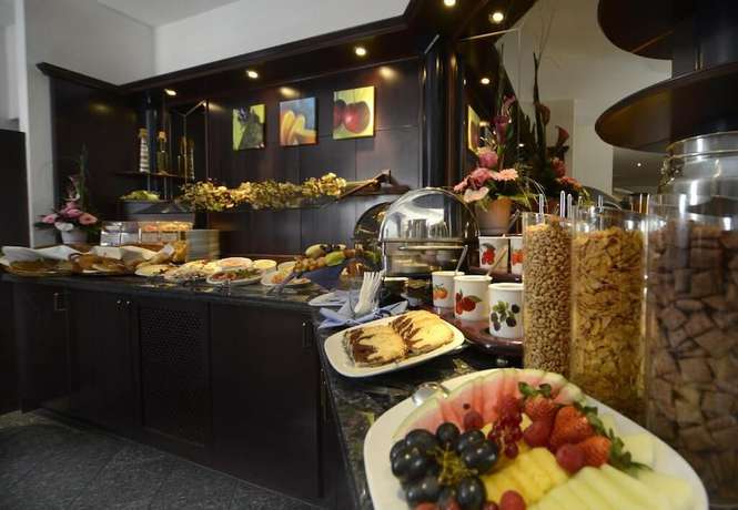 Imagen del bar/restaurante del Hotel Bavaria, Sandersdorf-Brehna. Foto 5