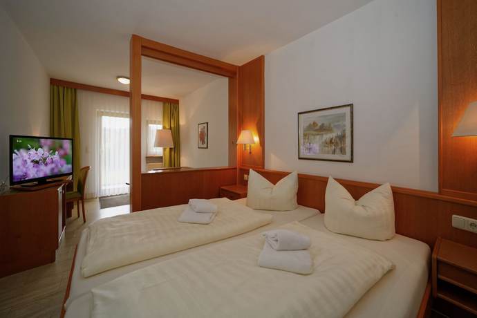 Imagen de la habitación del Hotel Bayerischer Wald. Foto 18