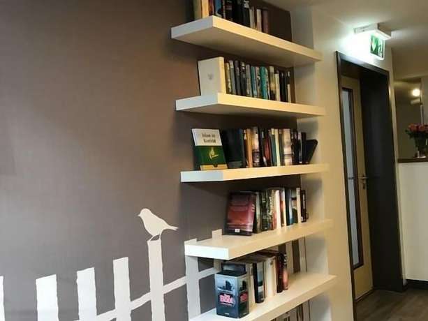 Imagen de los interiores del Hotel Bayrischer Hof. Foto 19
