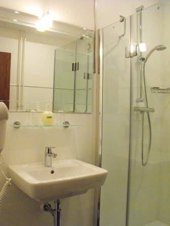 Imagen de la habitación del Hotel Beckmann. Foto 2