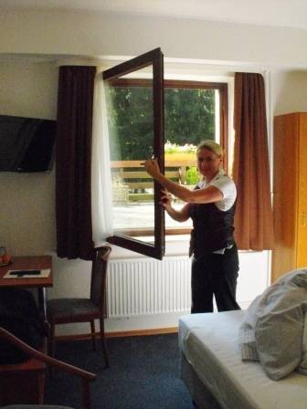 Imagen de la habitación del Hotel Beckmann. Foto 3