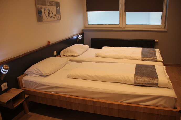 Imagen de la habitación del Hotel Bei Yasemin. Foto 17