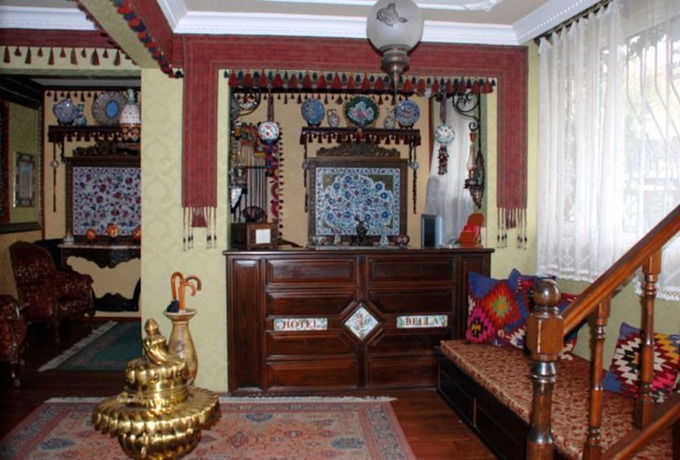 Imagen de los interiores del Hotel Bella. Foto 14