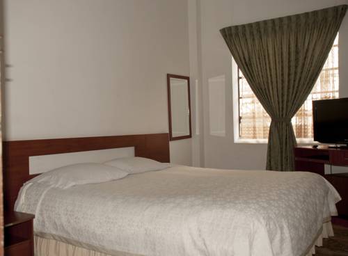 Imagen de la habitación del Hotel Bella Monta&ntilde;a. Foto 4