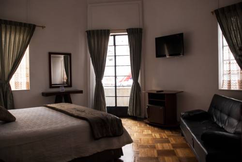 Imagen de la habitación del Hotel Bella Monta&ntilde;a. Foto 6