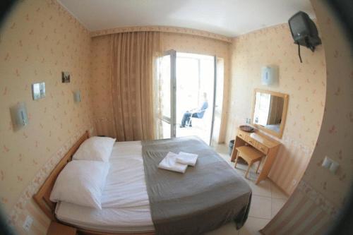 Imagen de la habitación del Hotel Bellevue, Charzykowy. Foto 7