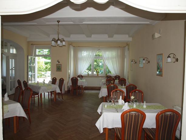 Imagen del bar/restaurante del Hotel Bellevue Schmölln. Foto 3