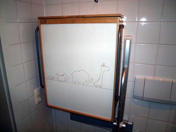 Imagen de los interiores del Hotel Bellevue Schmölln. Foto 19