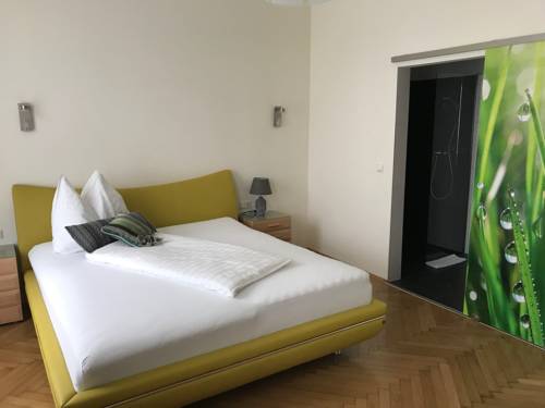 Imagen de la habitación del Hotel Bellini. Foto 10