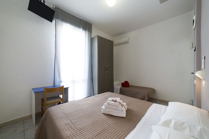 Imagen de la habitación del Hotel Belsoggiorno. Foto 14