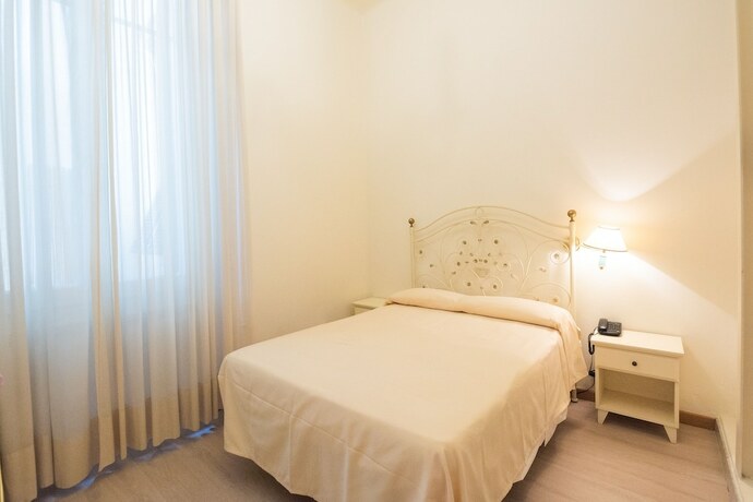 Imagen de la habitación del Hotel Belvedere, Forte de Marmi. Foto 17
