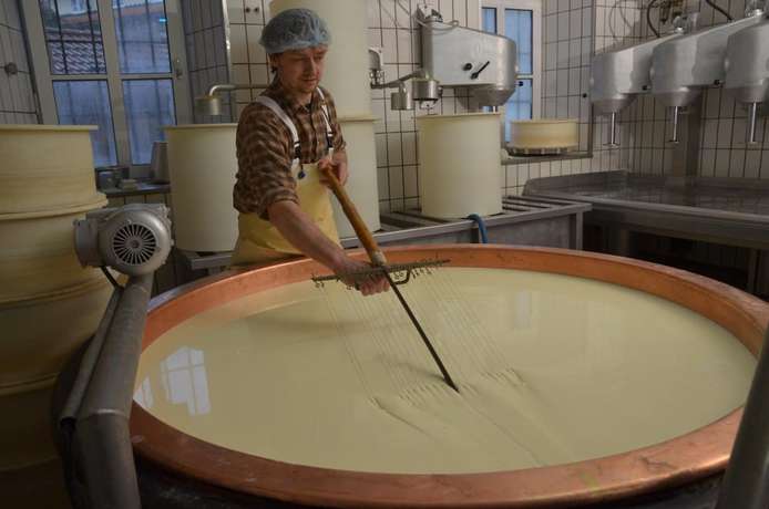 Imagen de la piscina del Hotel Bergblick. Foto 19