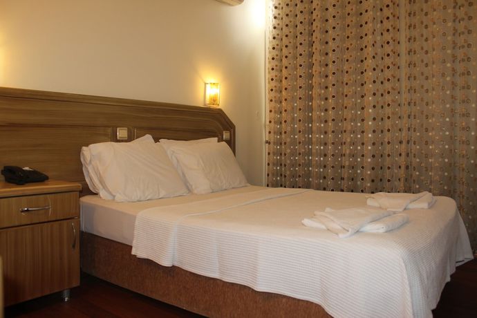 Imagen de la habitación del Hotel Berlin, FETHIYE. Foto 2