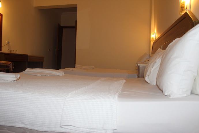 Imagen de la habitación del Hotel Berlin, FETHIYE. Foto 6
