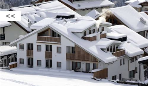 Imagen general del Hotel Bernadette. Foto 3