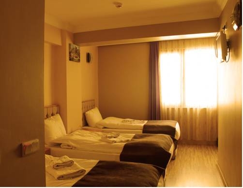 Imagen general del Hotel Bestur. Foto 15