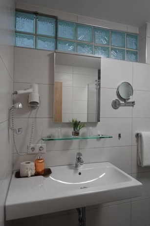 Imagen de la habitación del Hotel Birnbaum. Foto 6