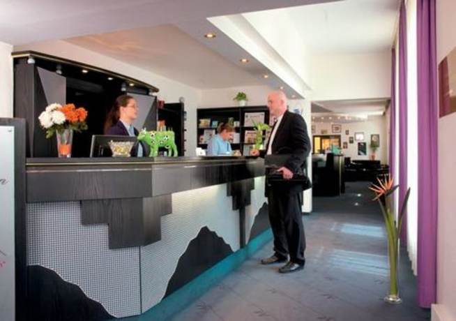 Imagen de los interiores del Hotel Bitterfelder Hof. Foto 20