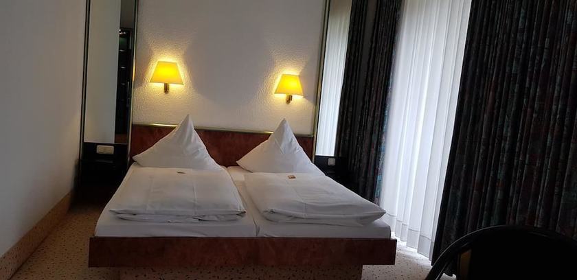 Imagen de la habitación del Hotel Bitterfelder Hof. Foto 7