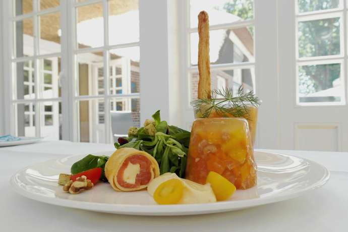 Imagen del bar/restaurante del Hotel Blauer Fasan. Foto 6