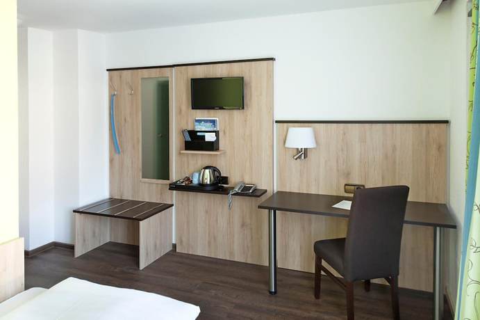 Imagen de la habitación del Hotel Blauer Karpfen. Foto 4