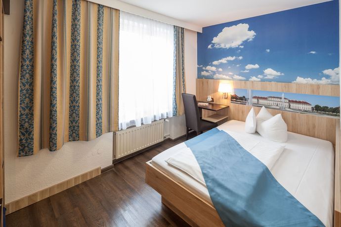 Imagen de la habitación del Hotel Blauer Karpfen. Foto 9